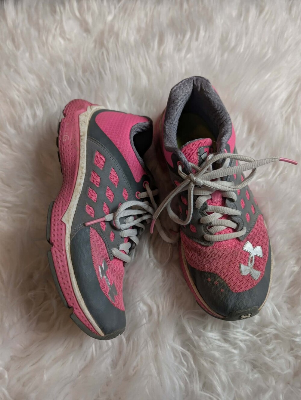 2013 Under Armour Micro G Assert Women's Athletic Training Shoes Grey Pink